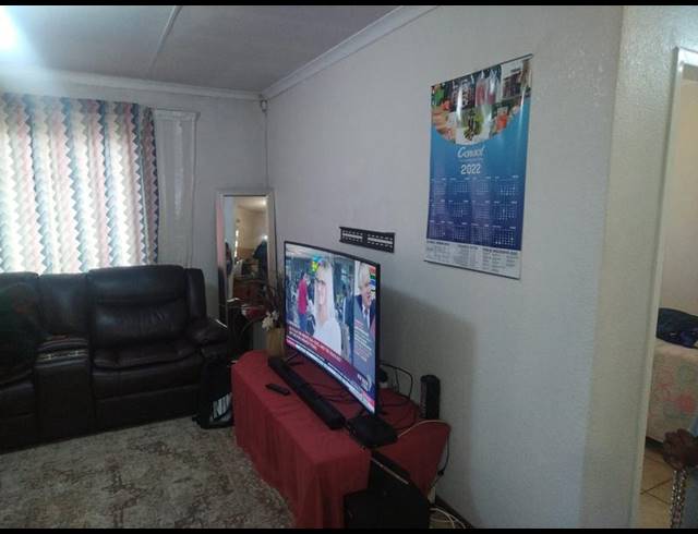 3 BEDROOM HOUSE FOR SALE IN OLIEVENHOUTBOSCH